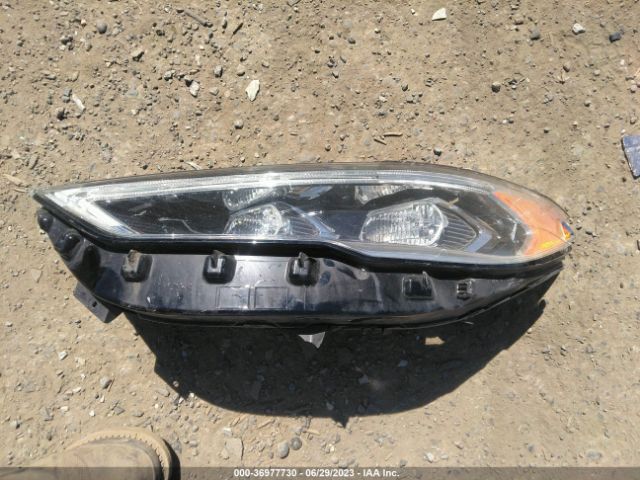 3FA6P0HD0HR132433 Ford FUSION SE
