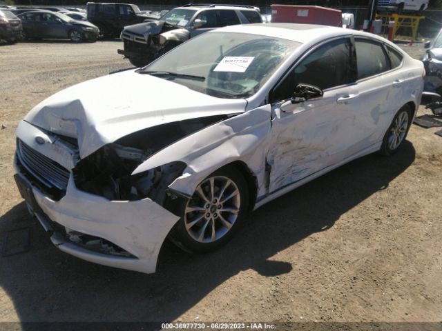 3FA6P0HD0HR132433 Ford FUSION SE