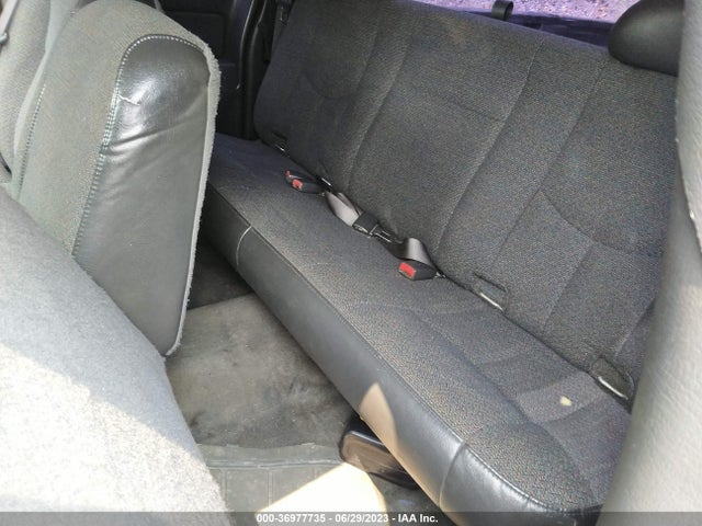 2005 GMC SIERRA 2500HD VIN: 1GTHK29UX5E224191