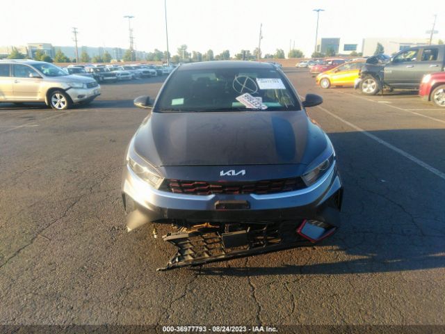 3KPF54AD2NE505315 KIA Forte Gt-line
