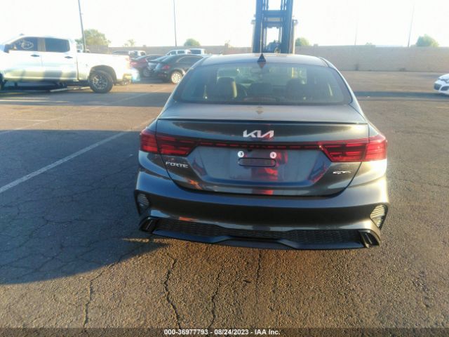 3KPF54AD2NE505315 KIA Forte Gt-line
