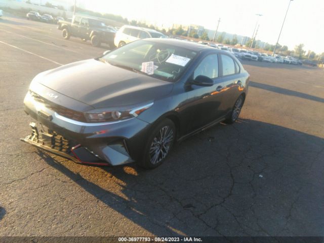 3KPF54AD2NE505315 KIA Forte Gt-line
