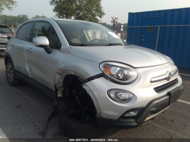 2017 FIAT 500X ZFBCFYCB1HP516848