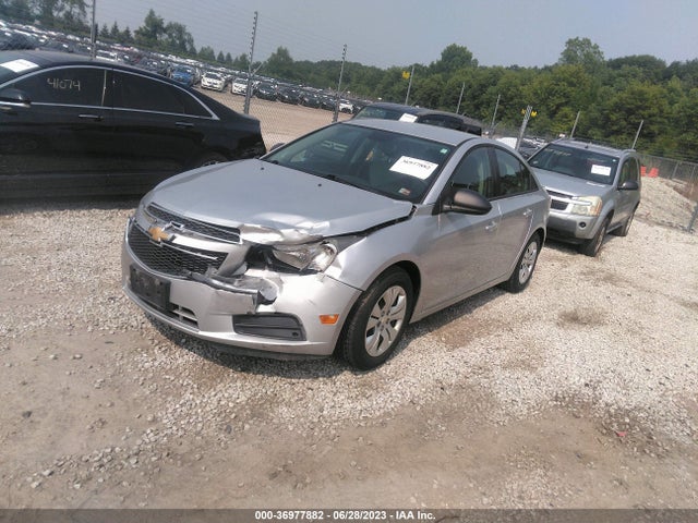 Chevrolet CRUZE LS 2014 1G1PA5SH0E7141704 Image 2