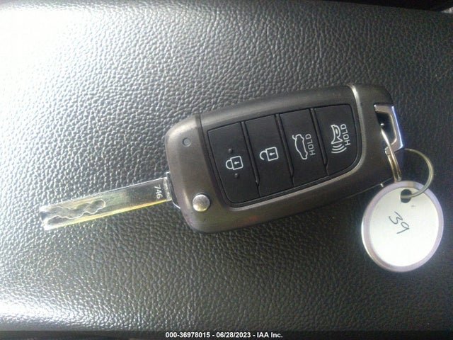 Hyundai Accent Sel 2018 3KPC24A30JE035265 Image 3