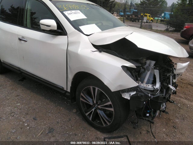 2018 NISSAN PATHFINDER PLATINUM VIN: 5N1DR2MM9JC619966