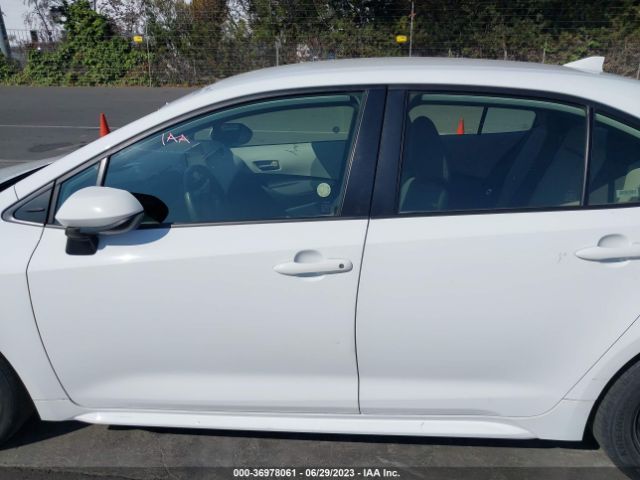 Toyota COROLLA LE 2022 JTDEPMAE8N3017704 Image 7