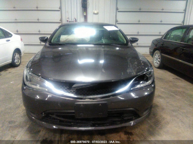 1C3CCCFB1HN501335 Chrysler 200 Touring