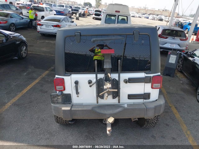 2013 JEEP WRANGLER UNLIMITED SPORT VIN: 1C4BJWDG7DL691063