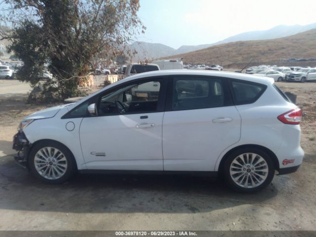 1FADP5EU2HL112563 Ford C-max Energi Se