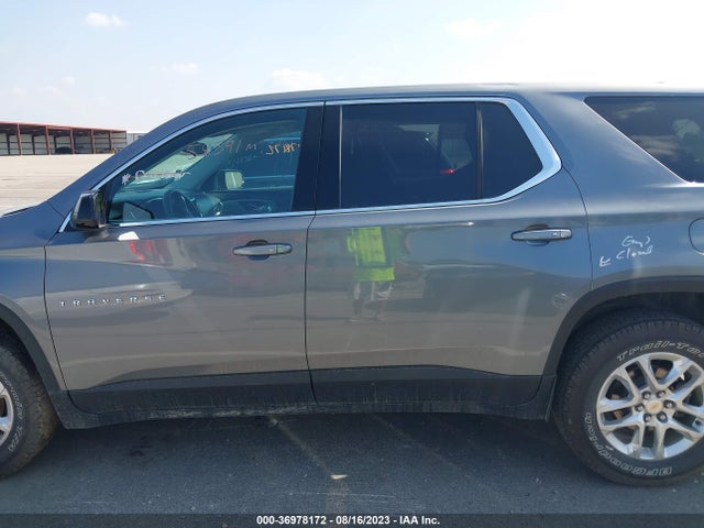 Chevrolet Traverse Ls 2019 1GNERFKWXKJ118156 Image 14