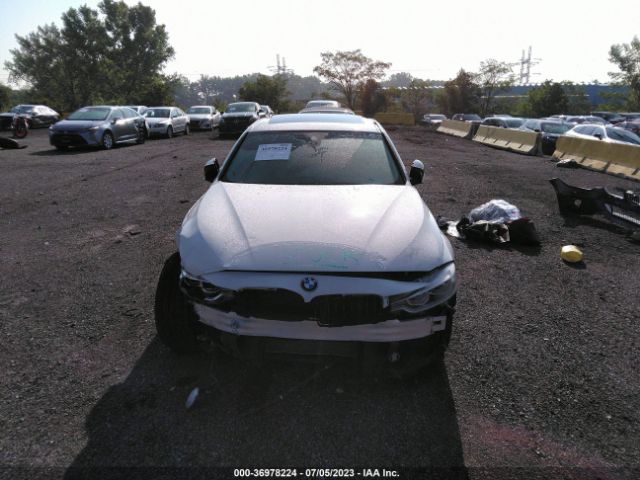 WBA8B7C38HA190001 BMW 3 Series 340i Xdrive