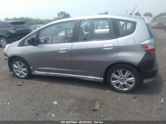 2010 HONDA FIT SPORT VIN: JHMGE8H48AS026596