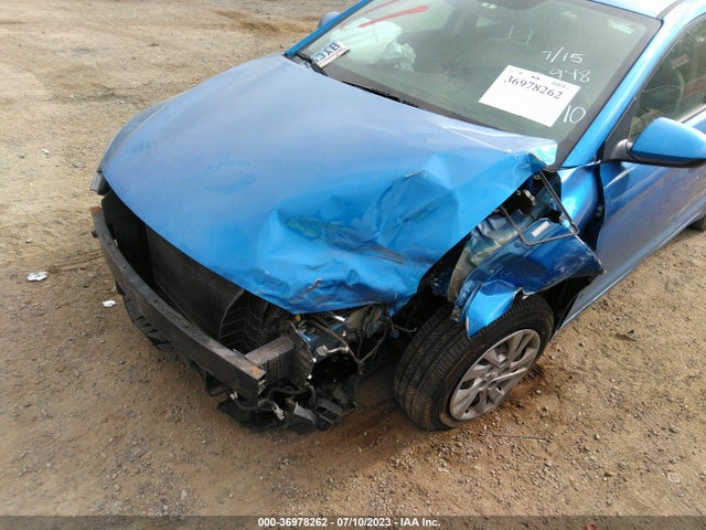 2017 HYUNDAI ELANTRA SE VIN: KMHD74LF7HU422948