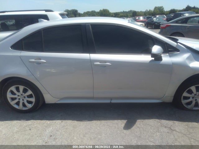 Toyota COROLLA LE 2022 5YFEPMAE2NP375016 Image 6
