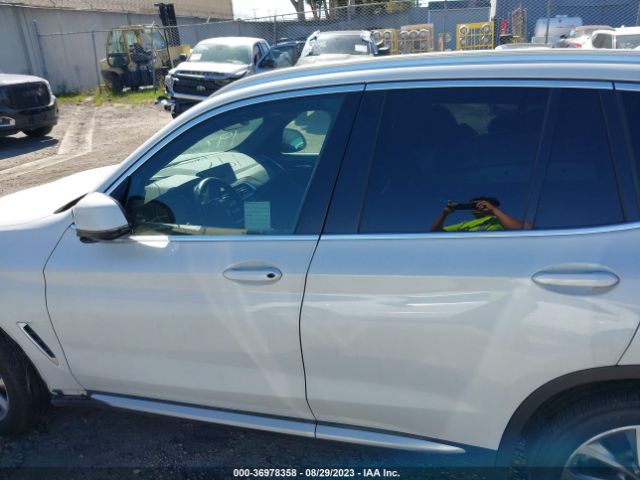 5UXTR7C51KLE96738 BMW X3 Sdrive30i