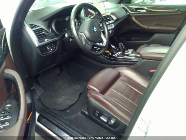 5UXTR7C51KLE96738 BMW X3 Sdrive30i