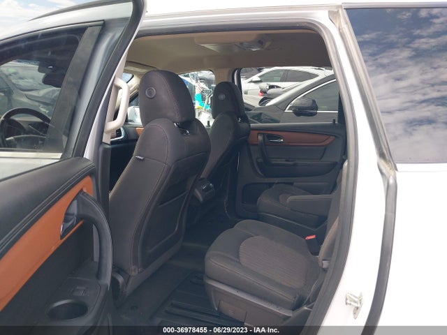 Chevrolet Traverse Lt 2016 1GNKRGKD8GJ207075 Image 8