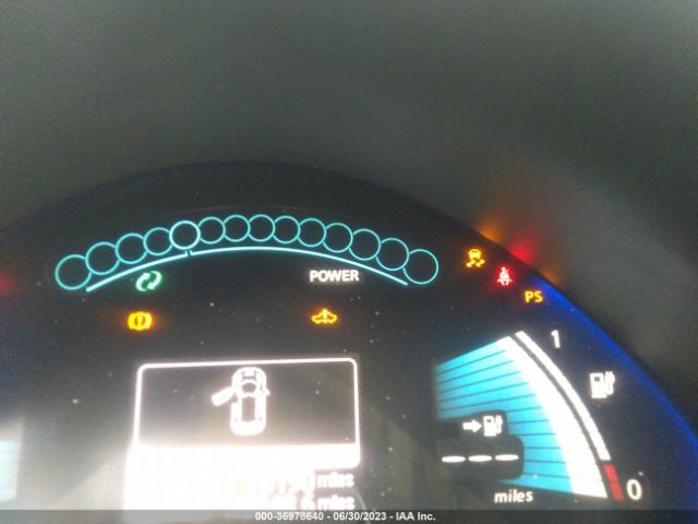 1N4AZ0CP3FC307355 Nissan LEAF S