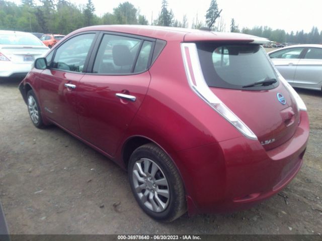 1N4AZ0CP3FC307355 Nissan LEAF S