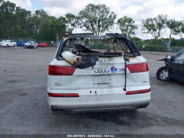 WA1AAAF76KD028368 Audi Q7 Premium/se Premium