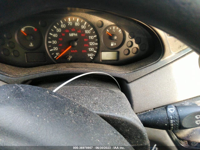 2002 FORD FOCUS SE VIN: 1FAFP34P22W162670