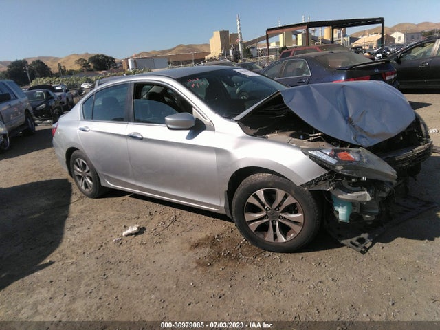 2015 1HGCR2F31FA079733 main image