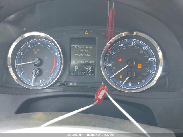2019 TOYOTA COROLLA LE VIN: 5YFBURHE1KP926868