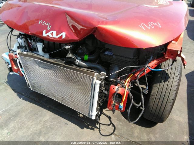 KNDJ23AU1N7824489 KIA SOUL LX