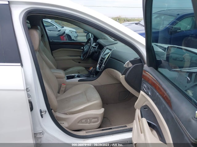 3GYFNBE38FS568115 Cadillac Srx Luxury Collection