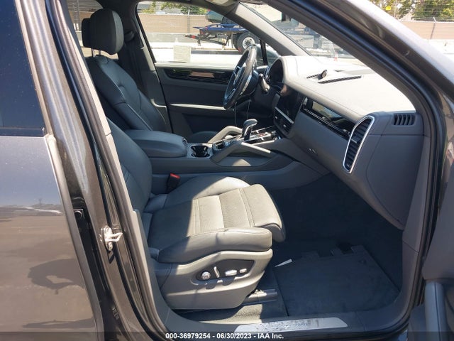 2021 Porsche Cayenne, VIN: WP1AA2AY2MDA00211
