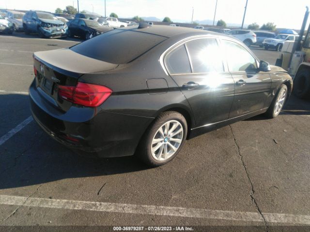 WBA8E1G55JNU90710 BMW 3 Series 320i