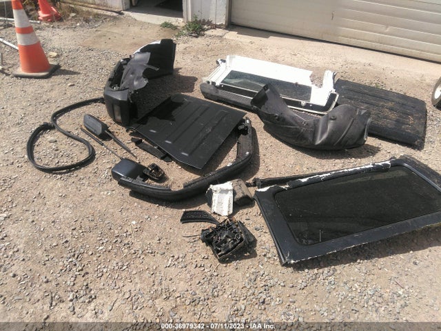 1C4GJXAN0KW519998 Jeep Wrangler Sport S