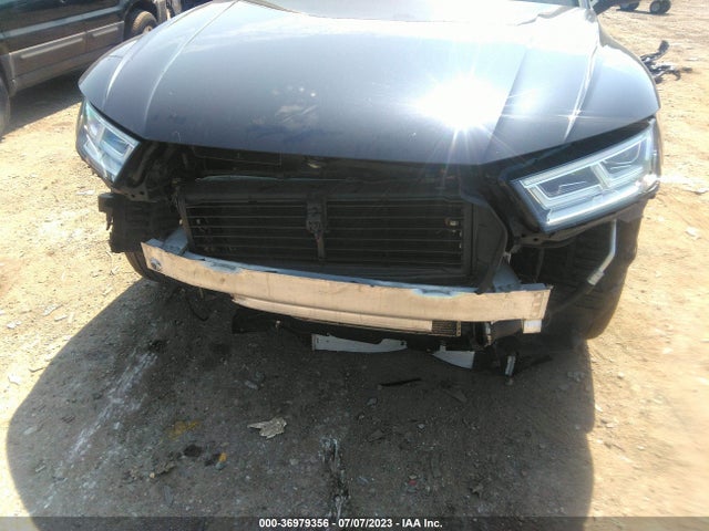 WA1BNAFY7J2117345 Audi Q5 Premium Plus