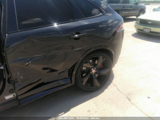 SADCZ2EE0NA700352 Jaguar F-pace Svr