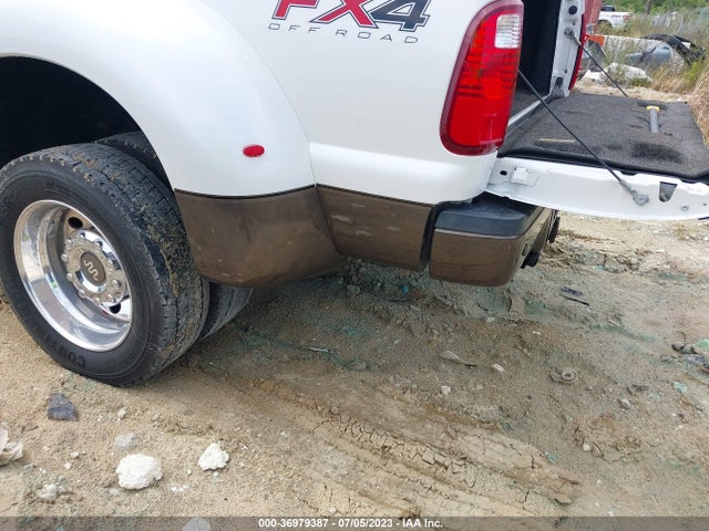 2016 Ford F-450, VIN: 1FT8W4DT4GEB22063