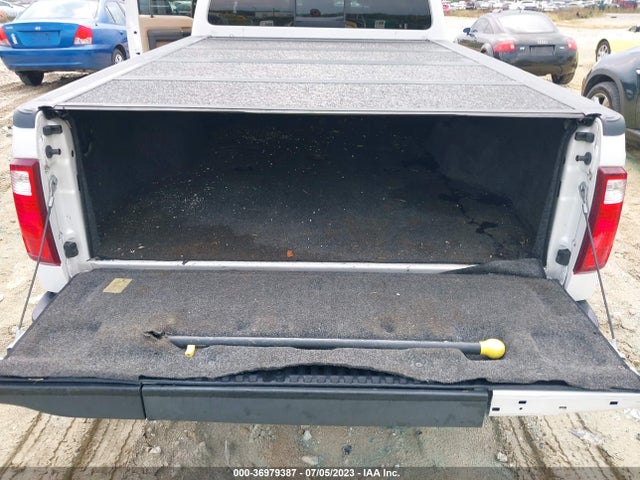 2016 Ford F-450, VIN: 1FT8W4DT4GEB22063
