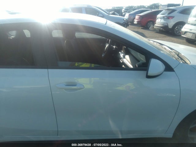 2021 KIA FORTE LXS VIN: 3KPF24ADXME336815