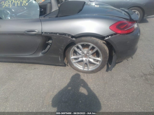 2014 Porsche Boxster, VIN: WP0CA2A85ES121564