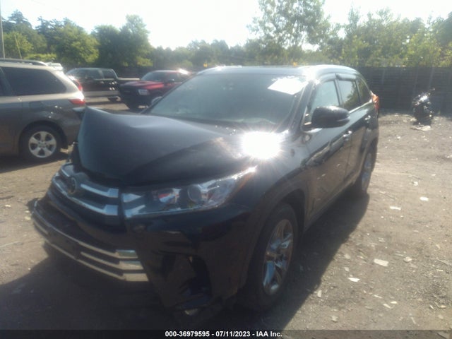Toyota Highlander Limited 2019 5TDDZRFH9KS708322 Image 2
