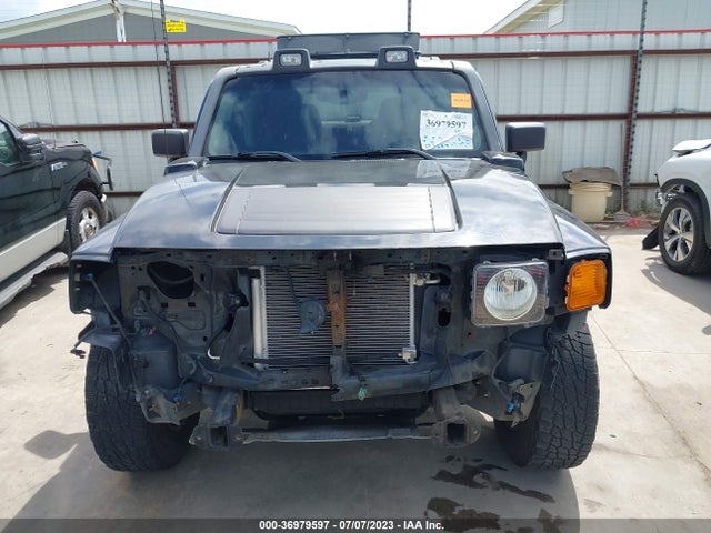 2006 HUMMER H3 VIN: 5GTDN136068201389