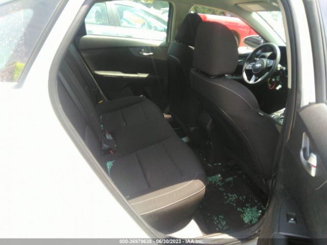 3KPF24AD9ME340273 KIA Forte Lxs