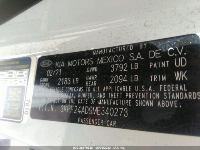 3KPF24AD9ME340273 KIA Forte Lxs