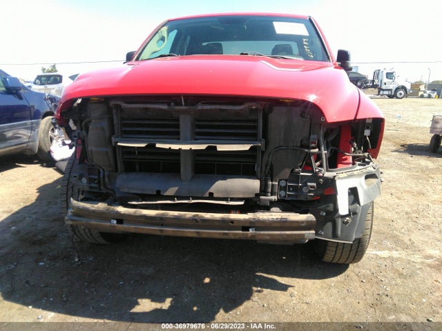 1C6RR6FT1HS696067 RAM 1500 Express