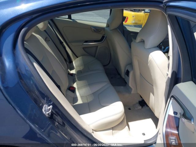 YV140MFK1F2353310 Volvo S60 T5 Premier