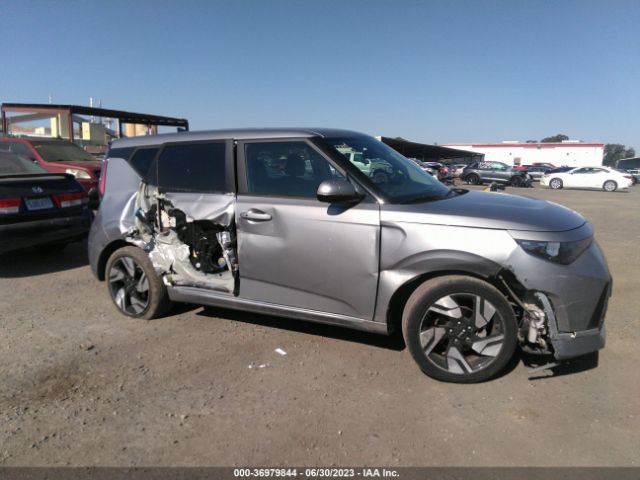 KNDJ53AU2P7848648 KIA Soul Gt-line