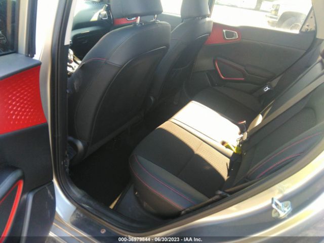 KNDJ53AU2P7848648 KIA Soul Gt-line