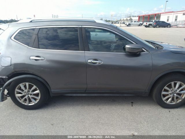 KNMAT2MT3HP509689 Nissan ROGUE SV