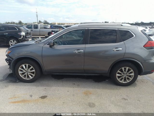 KNMAT2MT3HP509689 Nissan ROGUE SV