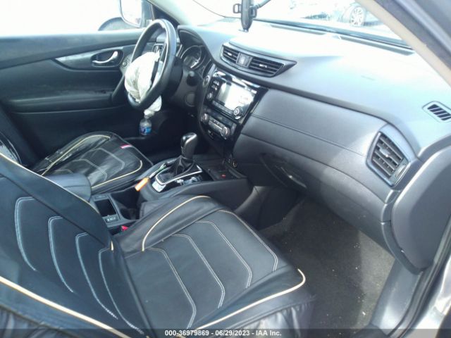 KNMAT2MT3HP509689 Nissan ROGUE SV